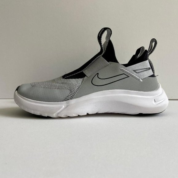 Nike Kid's Flex Plus (GS) Light Smoke Grey/ Black White Sneakers - Picture 13 of 16